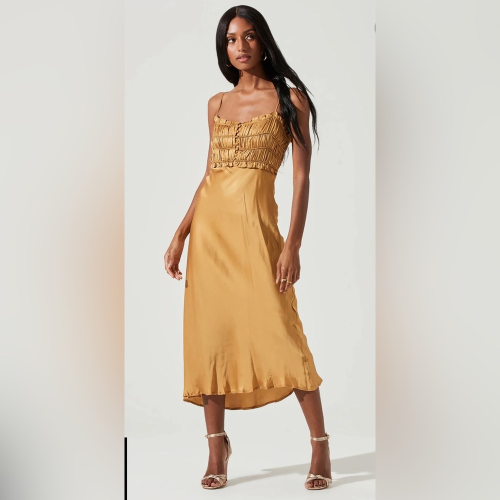 Astr the Label Zola dress